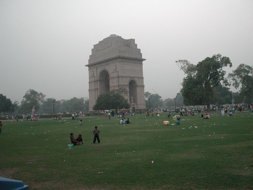 epsn0004.jpg - India Gate / Triumphbogen