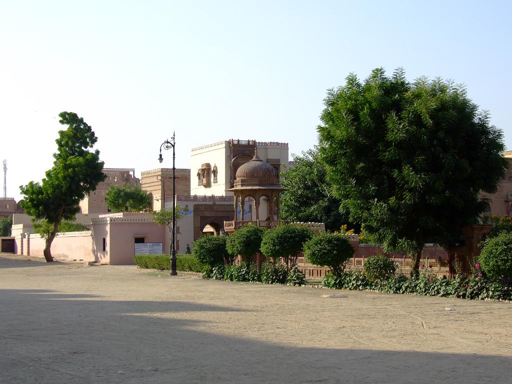 DSCF0053.JPG